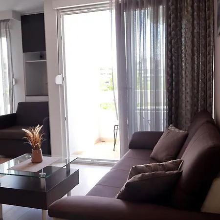 Διαμέρισμα Lavender Znjan -10 Min Walk To Znjan Beach,