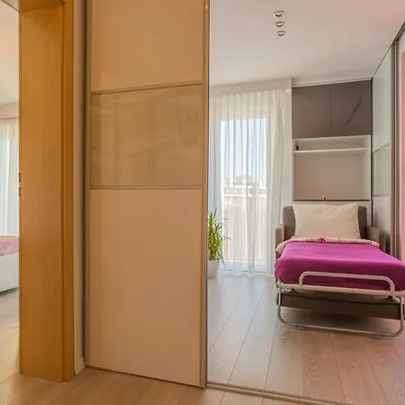 Apartment Split アパート スプリト